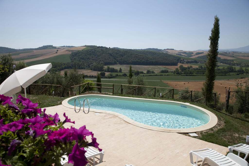 Agriturismo Podere Olivello In Val D'Orcia Montalcino Kültér fotó