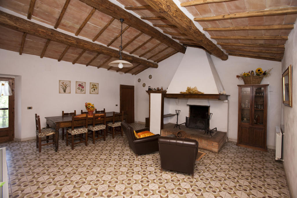 Agriturismo Podere Olivello In Val D'Orcia Montalcino Kültér fotó