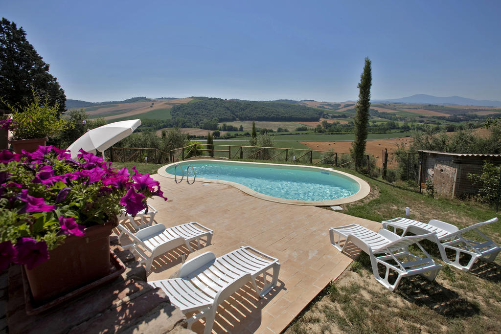 Agriturismo Podere Olivello In Val D'Orcia Montalcino Kültér fotó